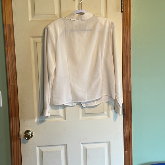 Blouse - Picture 4 of 6